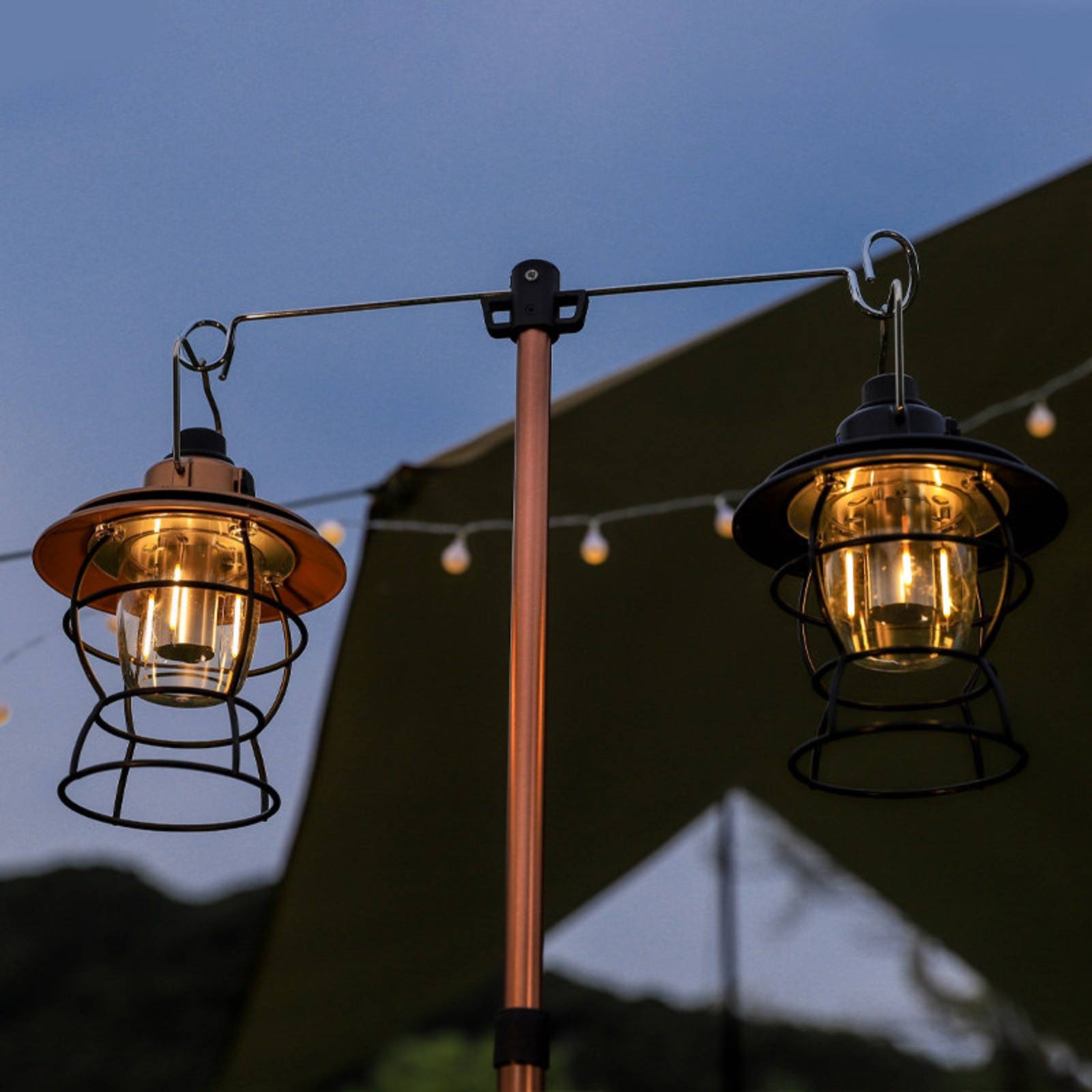 حامل ثلاثي القوائم مع خطافات،  - مراجعة Outdoor Lighting Poles وسعره